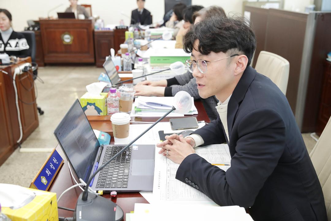 '20251205_[9대]제299회 고양특례시의회 제2차 정례회_예산결산특별위원회' 게시글의 사진(58) '최성원 (5).jpg'