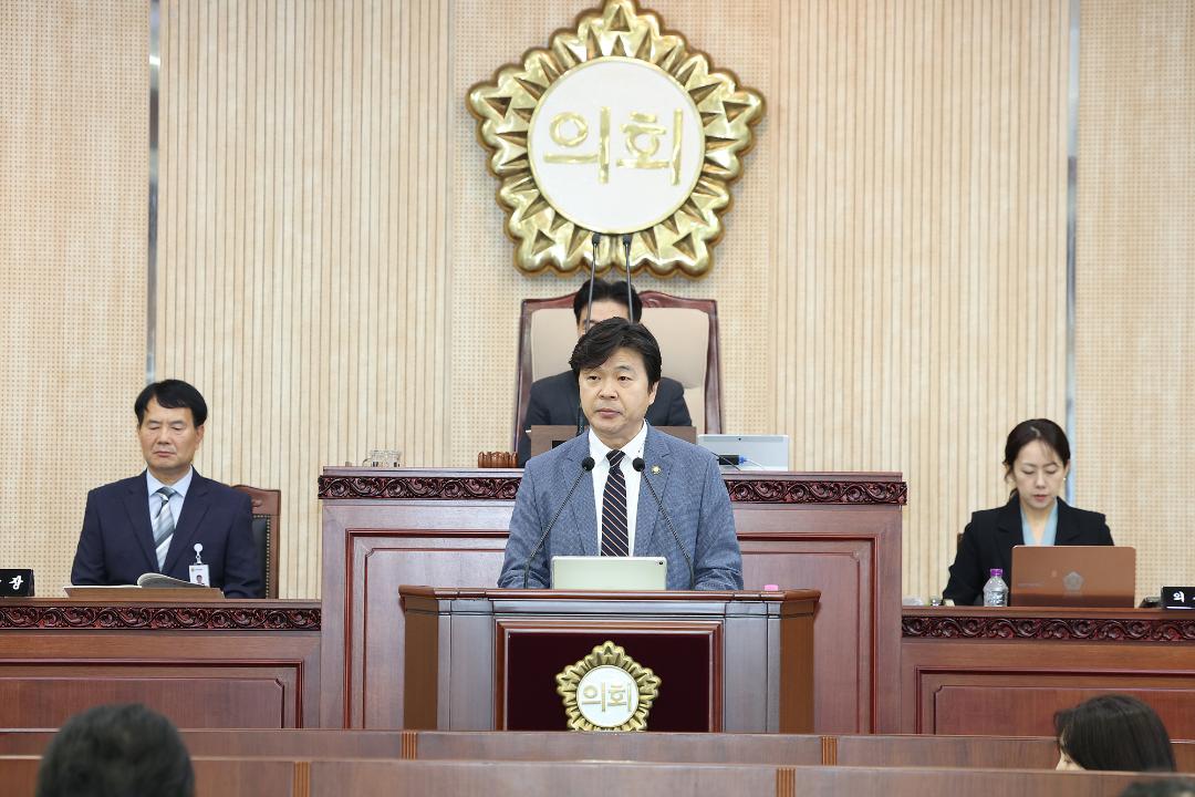 '20241004_[9대]제289회 고양특례시의회 임시회 제1차 본회의' 게시글의 사진(33) '신현철 (1).jpg'