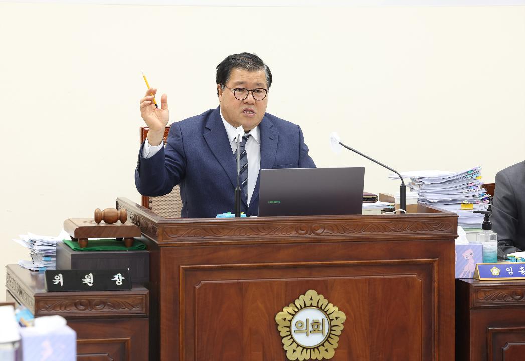'20250210_[9대]백석동 업무빌딩으로의 고양시 청사 이전 사업 및 부서 이전에 대한 행정사무조사 특별위원회' 게시글의 사진(4) '4.jpg'