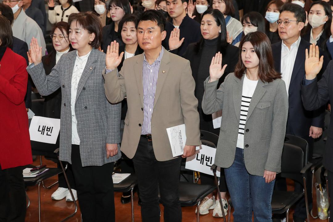 '20230329_[9대]사회복지사의날 기념식 및 사회복지정책세미나' 게시글의 사진(18) '20230329_[9대]사회복지사의날 기념식 및 사회복지정책세미나_019.jpg'