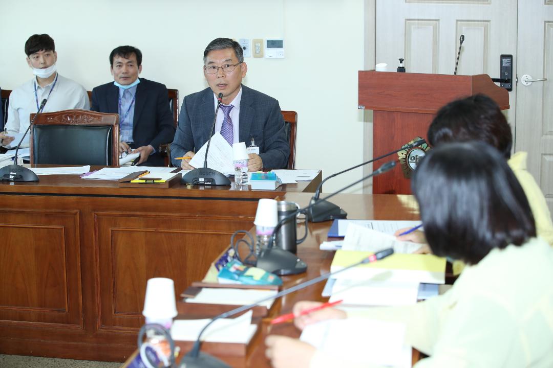 '20200601_[8대]제244회 고양시의회 제1차 정례회_의회운영위원회' 게시글의 사진(5) '20200601_[8대]제244회 고양시의회 제1차 정례회_의회운영위원회_022.jpg'