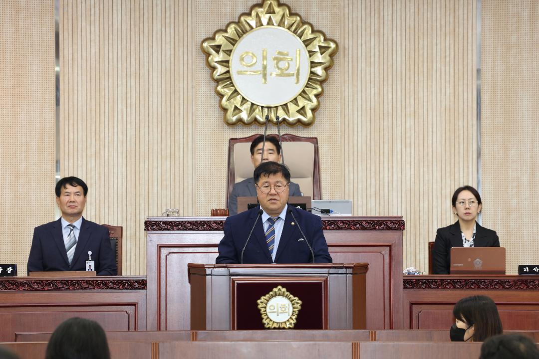 '20241017_[9대]제289회 고양특례시의회 임시회 제2차 본회의' 게시글의 사진(28) '임홍열 (2).jpg'