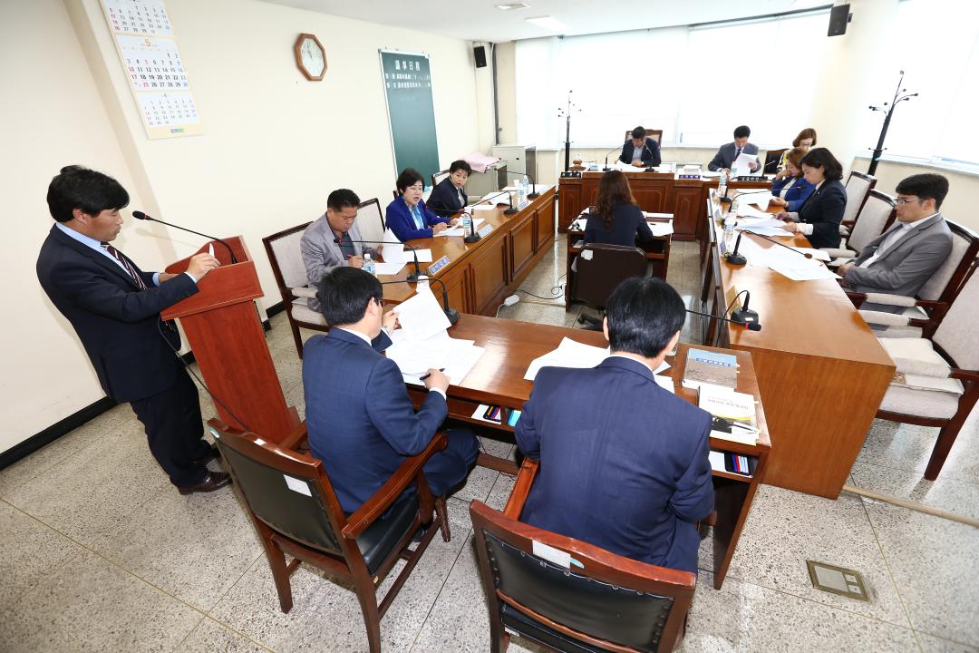 '20150514_제194회 고양시의회 임시회의-의회운영위원회' 게시글의 사진(4) 'JG1A5742.JPG'