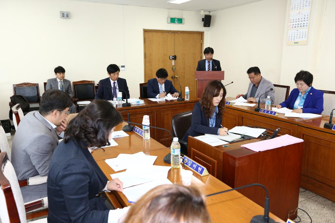 '20150514_제194회 고양시의회 임시회의-의회운영위원회' 게시글의 사진(3) 'JG1A5725.JPG'