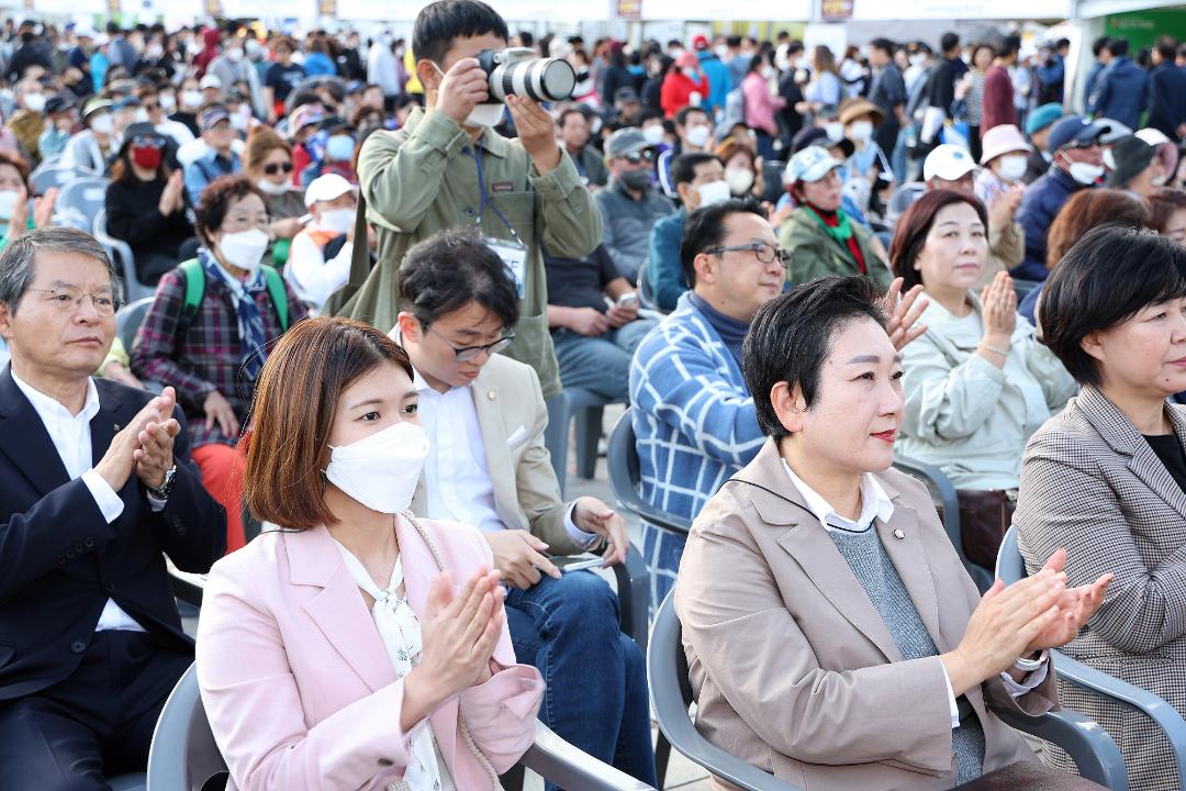 '20221008_[9대]대한민국 막걸리축제' 게시글의 사진(43) '천승아 김수진 2.jpg'