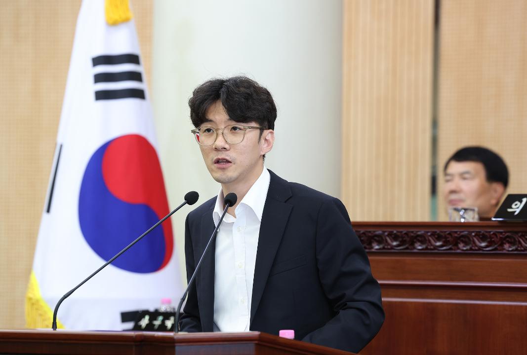'20241004_[9대]제289회 고양특례시의회 임시회 제1차 본회의' 게시글의 사진(49) '최성원 (3).jpg'