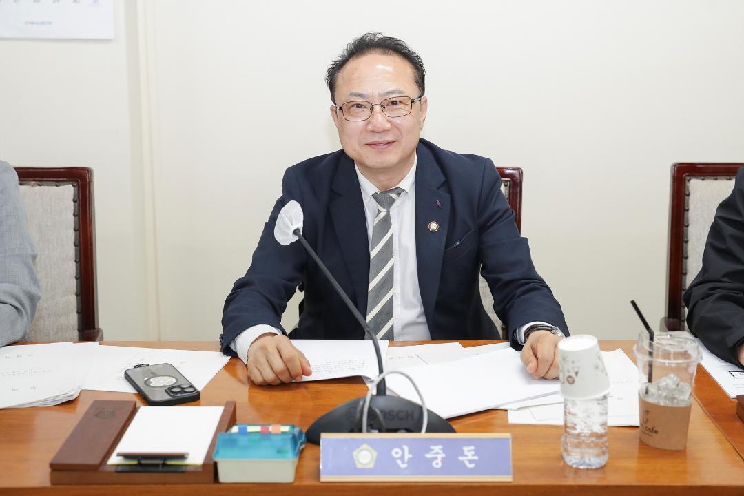 20250428_[9대]제294회 고양특례시의회 임시회_의회운영위원회