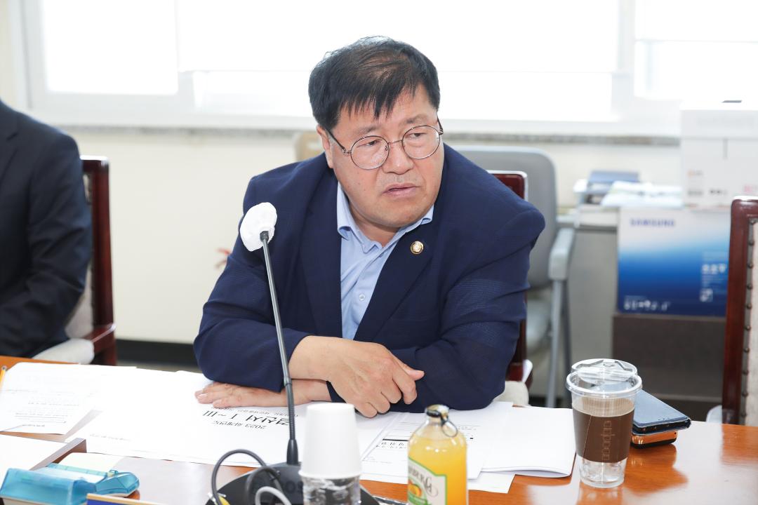 '20240603_[9대]제284회 고양특례시의회 제1차 정례회_의회운영위원회' 게시글의 사진(24) '임홍열 (1).jpg'