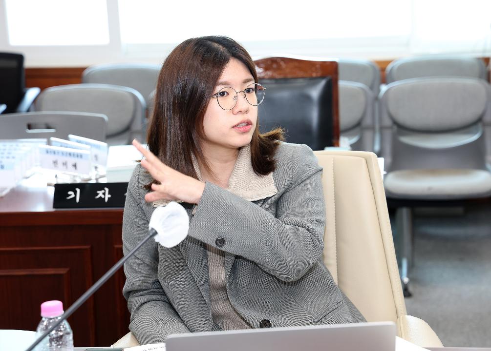 '20230320_[9대]제272회 고양특례시의회 임시회_문화복지위원회' 게시글의 사진(26) '천승아 (1).jpg'