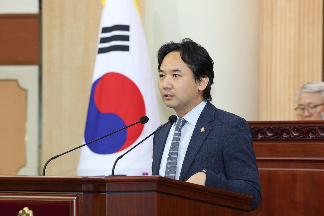 '20251021_[9대]제298회 고양특례시의회 임시회 제1차 본회의' 게시글의 사진(42) '송규근 (3).jpg'