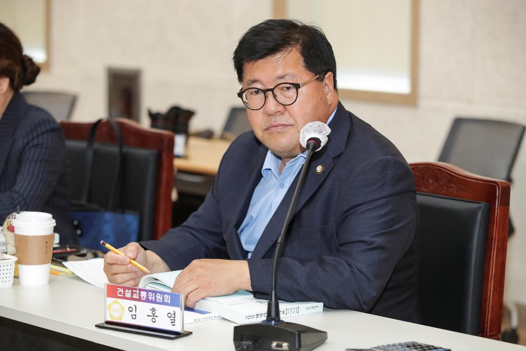 '20230620_[9대]제275회 고양특례시의회 제1차정례회_행정사무감사_건설교통위원회_일산서구청' 게시글의 사진(23) '임홍열 (2).jpg'