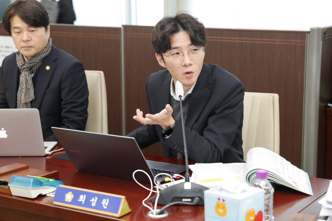 '20251201_[9대]제299회 고양특례시의회 제2차 정례회_환경경제위원회' 게시글의 사진(30) '최성원 (1).jpg'
