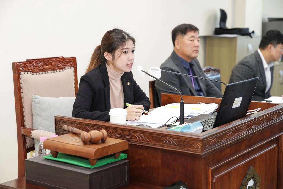 '20231026_[9대]제277회 고양특례시의회 임시회_예산결산특별위원회' 게시글의 사진(29) '20231027_[9대]제277회 고양특례시의회 임시회_예산결산특별위원회_004.jpg'