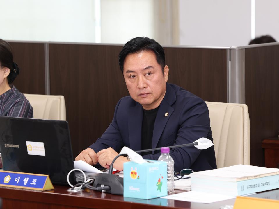 '20241007_[9대]제289회 고양특례시의회 임시회_기획행정위원회' 게시글의 사진(23) '이철조 (2).jpg'