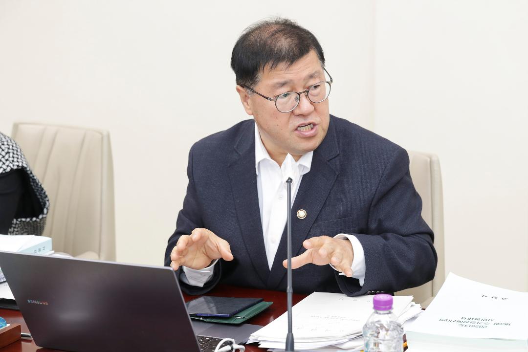 20251217_[9대]제300회 고양특례시의회 임시회_건설교통위원회