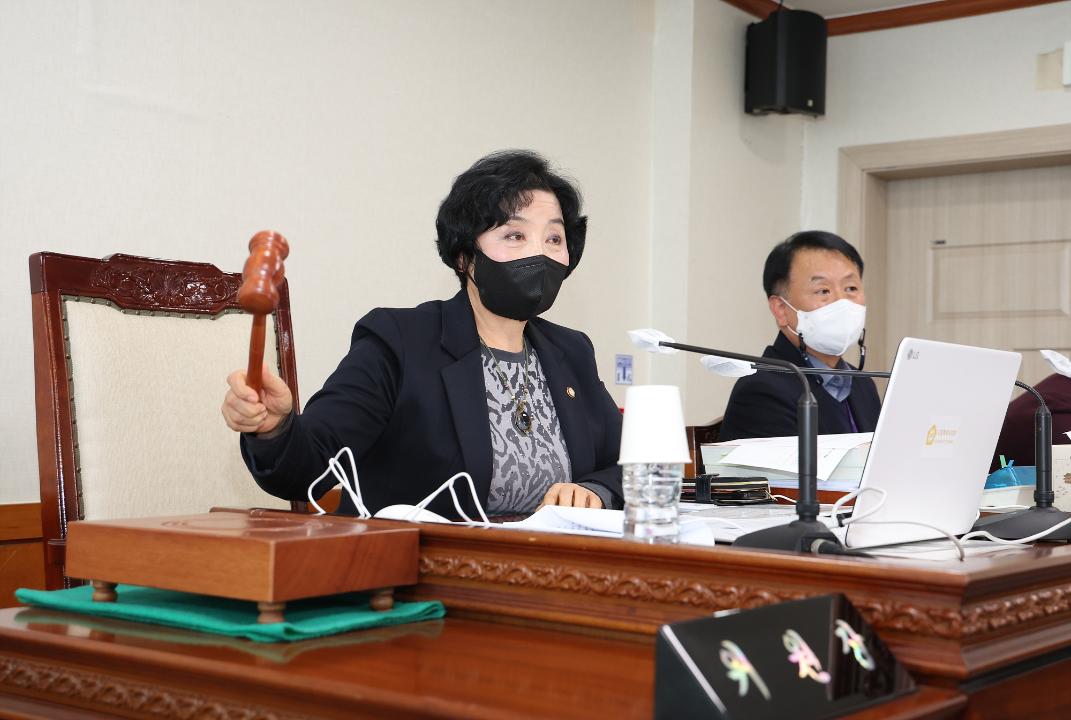 '20230109_[9대]제270회 고양특례시의회 임시회_문화복지위원회' 게시글의 사진(8) '8.jpg'