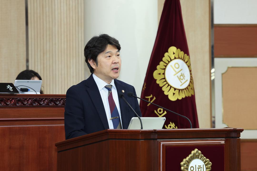 '20241126_[9대]제290회 고양특례시의회 제2차 정례회 제2차 본회의' 게시글의 사진(24) '신현철 (3).jpg'