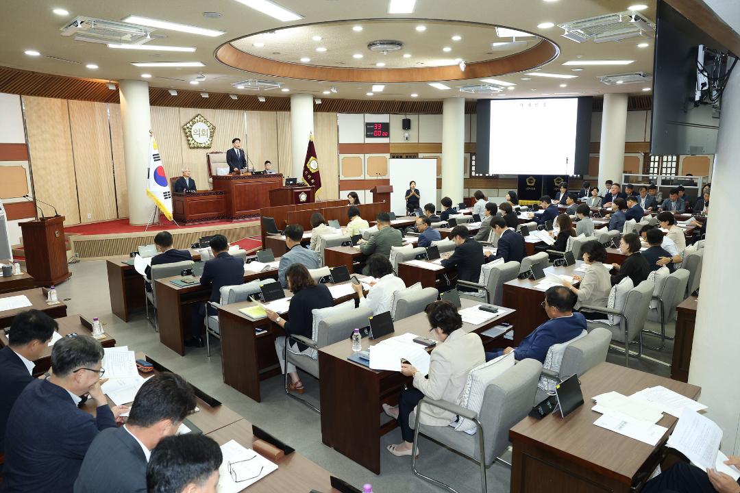 '20250901_[9대]제297회 고양특례시의회 임시회 제1차 본회의' 게시글의 사진(1) '1.jpg'