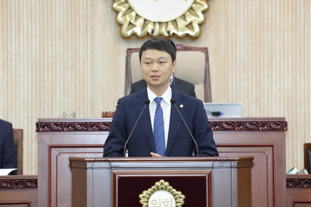 '20240703_[9대]제286회 고양특례시의회 임시회 제1차 본회의' 게시글의 사진(35) '최규진 (2).jpg'