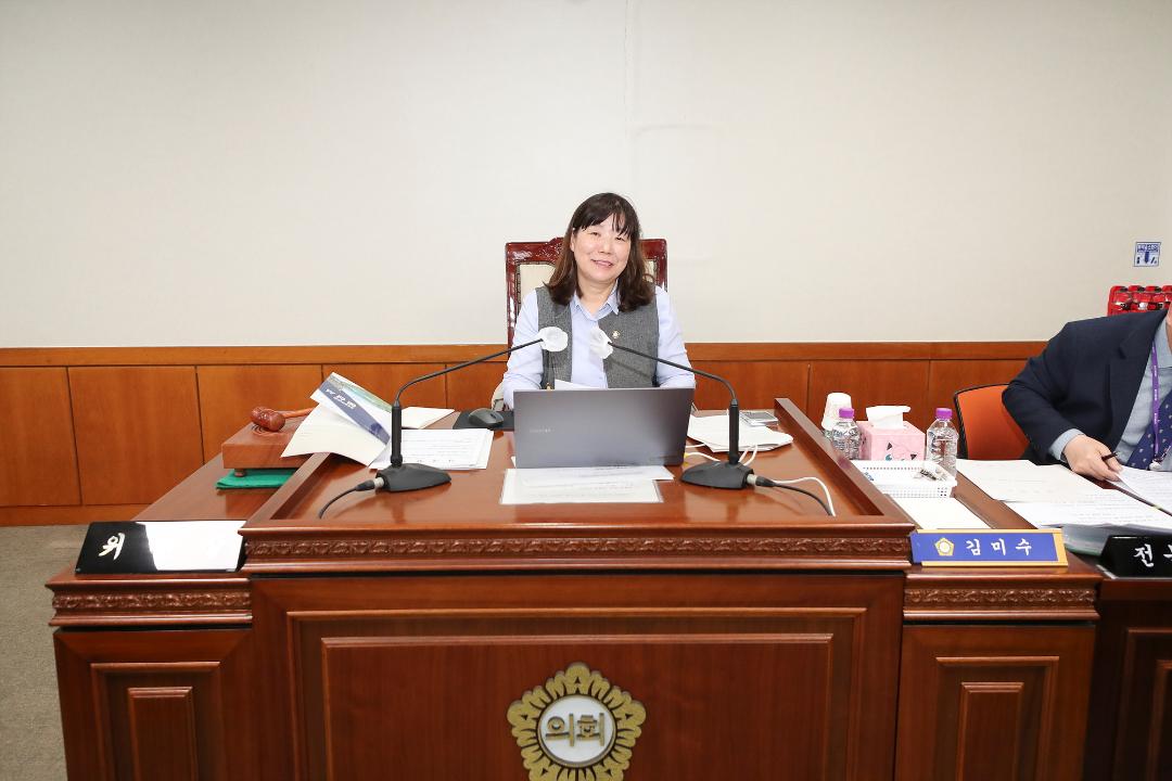 '20250318_[9대]제292회 고양특례시의회 임시회_문화복지위원회' 게시글의 사진(2) '2.jpg'