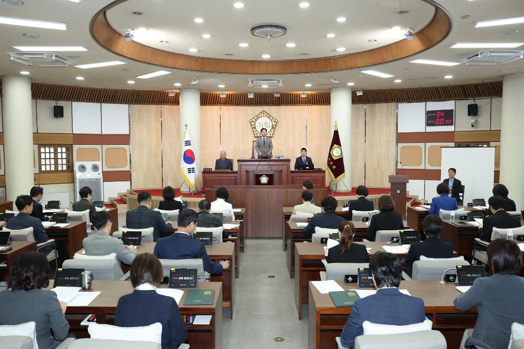 '20251021_[9대]제298회 고양특례시의회 임시회 제1차 본회의' 게시글의 사진(3) '3.jpg'