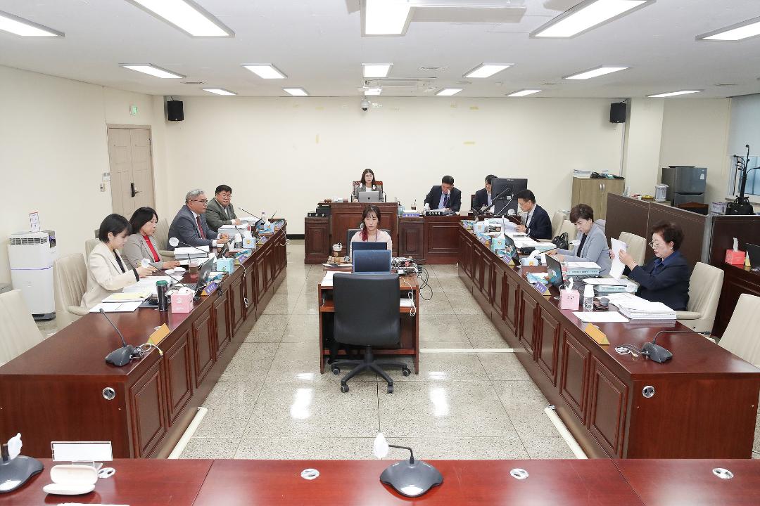'20241011_[9대]제289회 고양특례시의회 임시회_예산결산특별위원회' 게시글의 사진(1) '1.jpg'