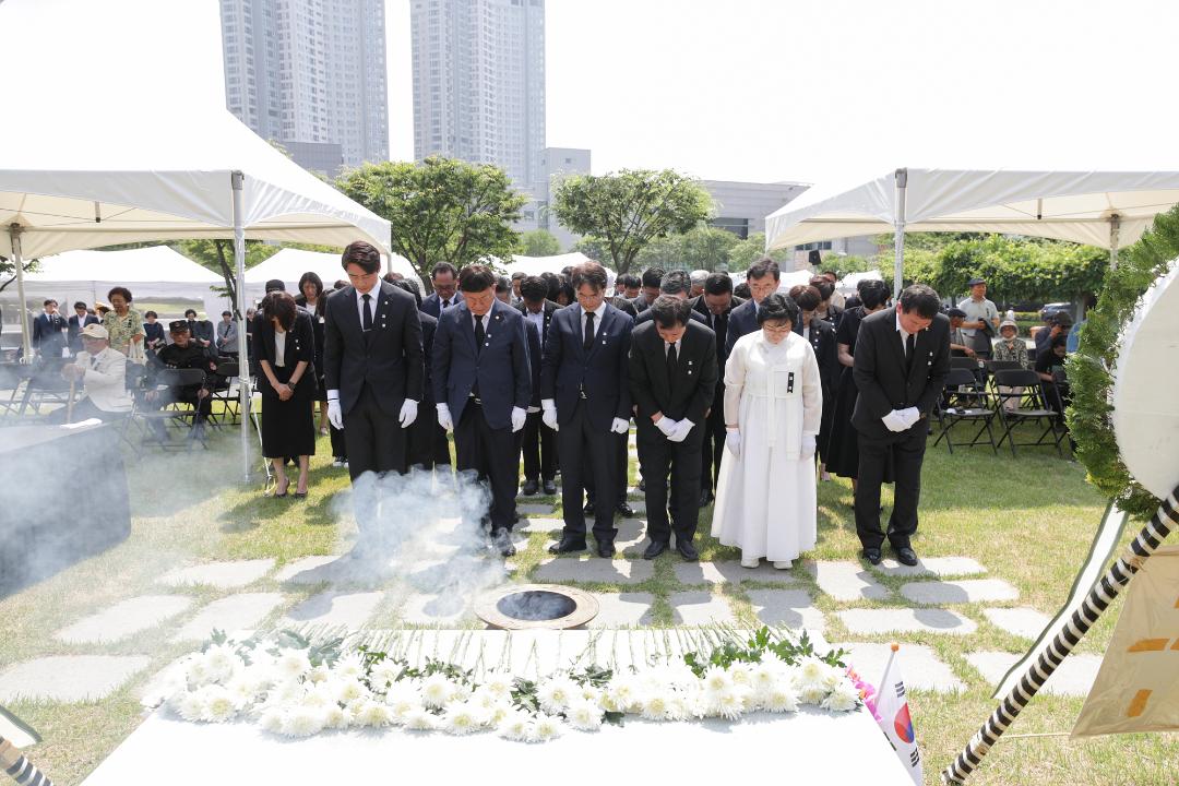 '20240606_[9대]제69회 현충일 추념식' 게시글의 사진(32) '20240606_[9대]제69회 현충일 추념식_172.jpg'