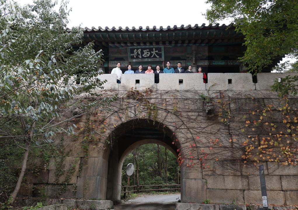 '20251024_[9대]문화복지위원회 북한산성 세계유산 등재 추진 관련 현장답사' 게시글의 사진(2) '2.jpg'