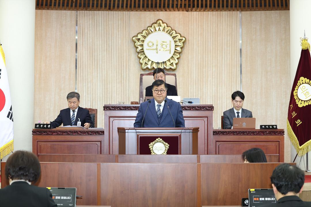 '20231218_[9대]제280회 고양특례시의회 임시회 제1차 본회의' 게시글의 사진(7) '20231218_[9대]제280회 고양특례시의회 임시회 제1차 본회의_016.jpg'