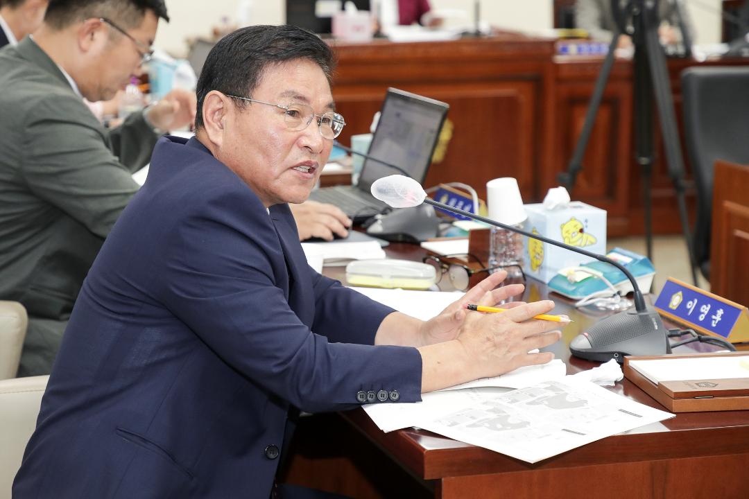 '20240904_[9대]제288회 고양특례시의회 임시회_건설교통위원회' 게시글의 사진(25) '이영훈 (2).jpg'
