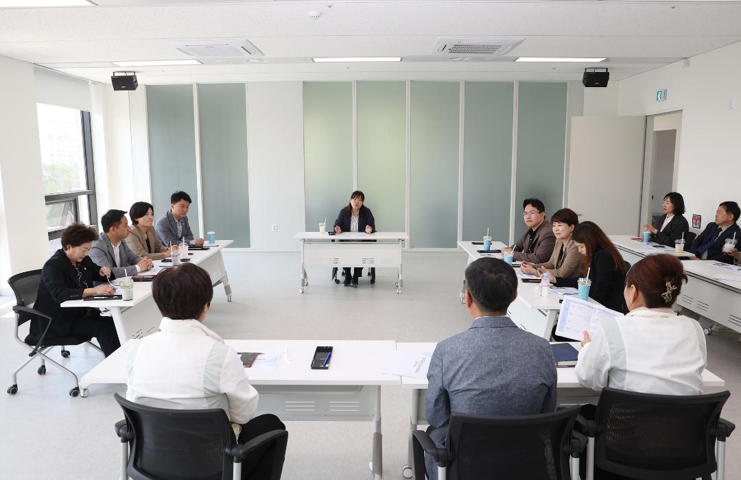 '20250429_[9대]문화복지위원회 일산동구보건소 현장방문' 게시글의 사진(1) '1.jpg'