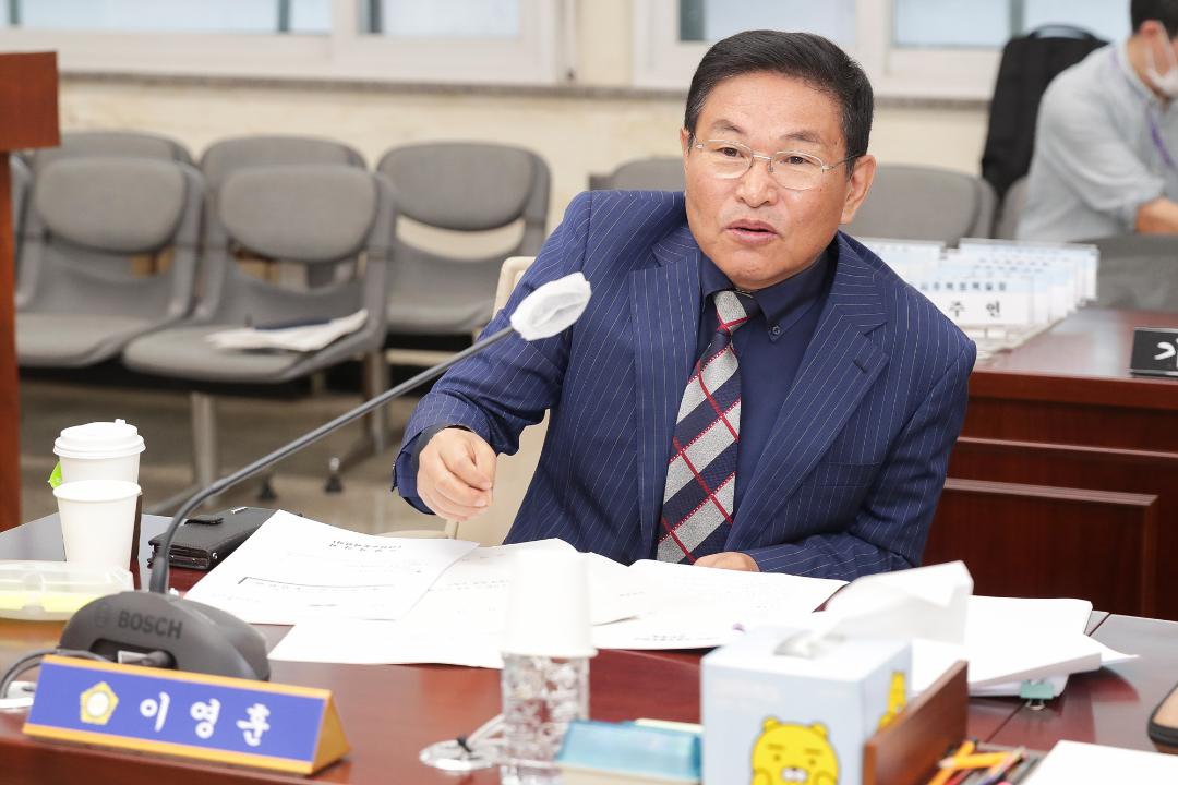 '20241007_[9대]제289회 고양특례시의회 임시회_건설교통위원회' 게시글의 사진(22) '이영훈 (1).jpg'