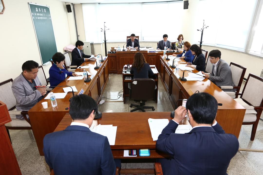 '20150514_제194회 고양시의회 임시회의-의회운영위원회' 게시글의 사진(1) 'JG1A5718.JPG'