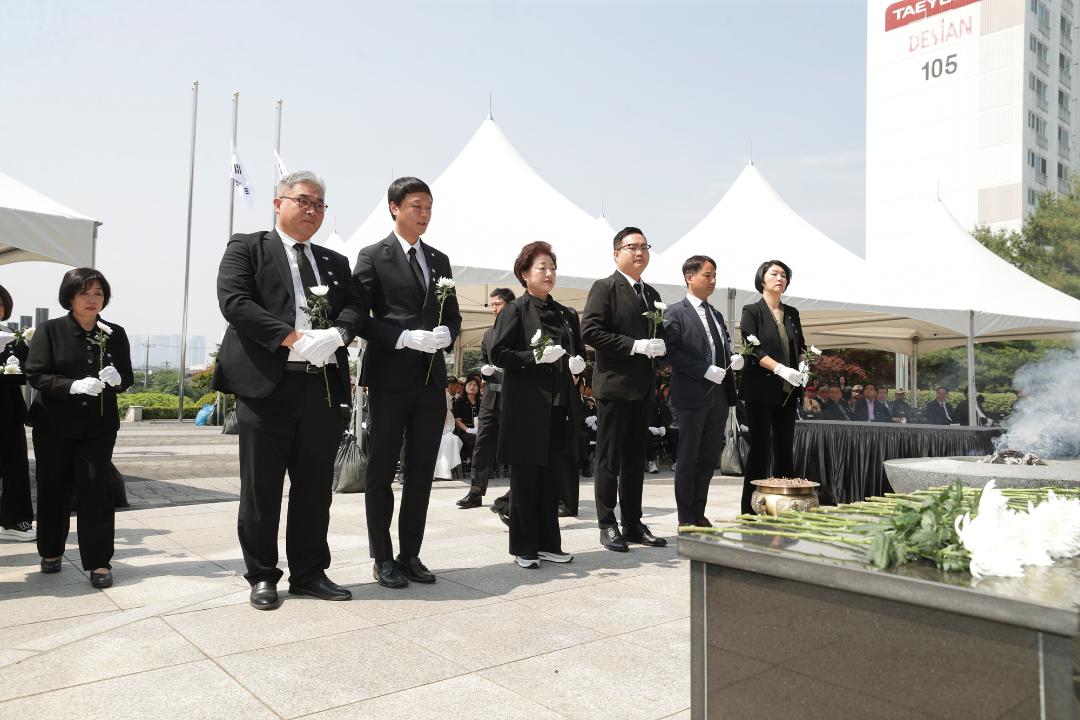 '20240606_[9대]제69회 현충일 추념식' 게시글의 사진(27) '20240606_[9대]제69회 현충일 추념식_059.jpg'