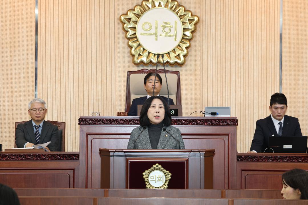 '20251216_[9대]제300회 고양특례시의회 임시회 제1차 본회의' 게시글의 사진(10) '고덕희 (2).jpg'
