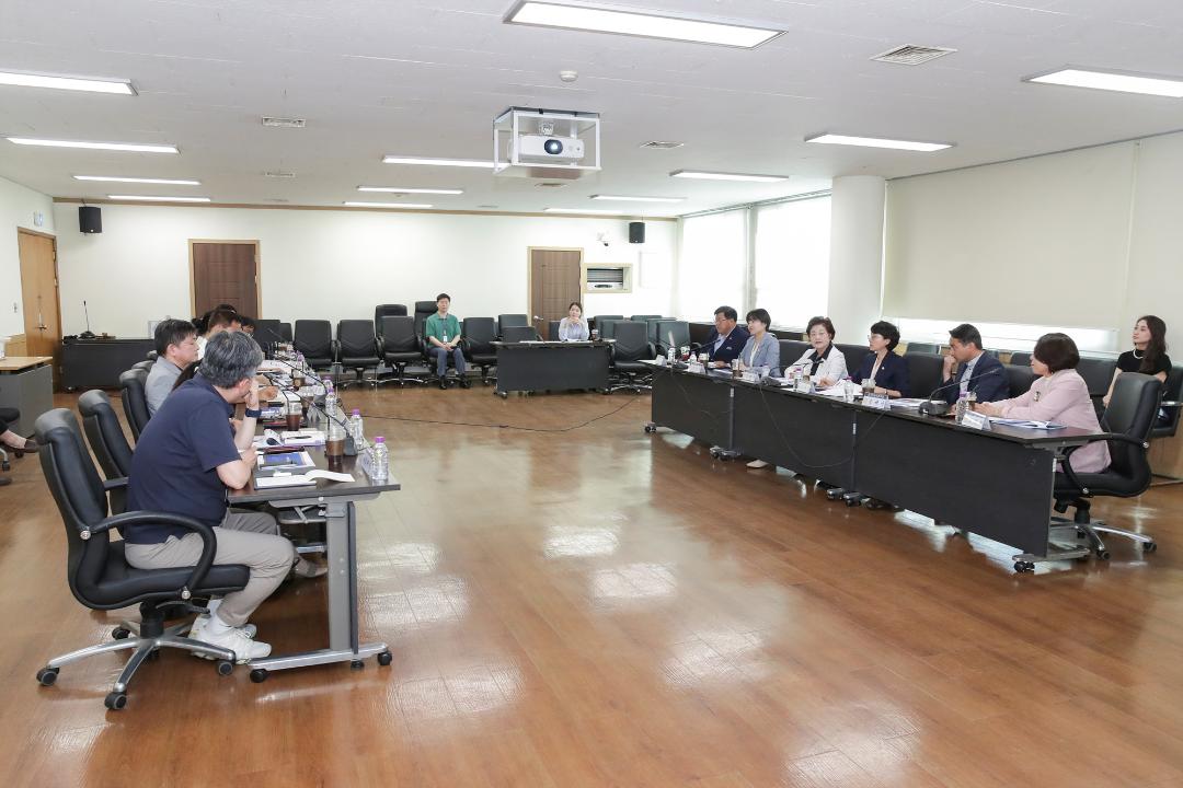 '20240619_[9대]도시브랜드연구회 세미나' 게시글의 사진(2) '2.jpg'