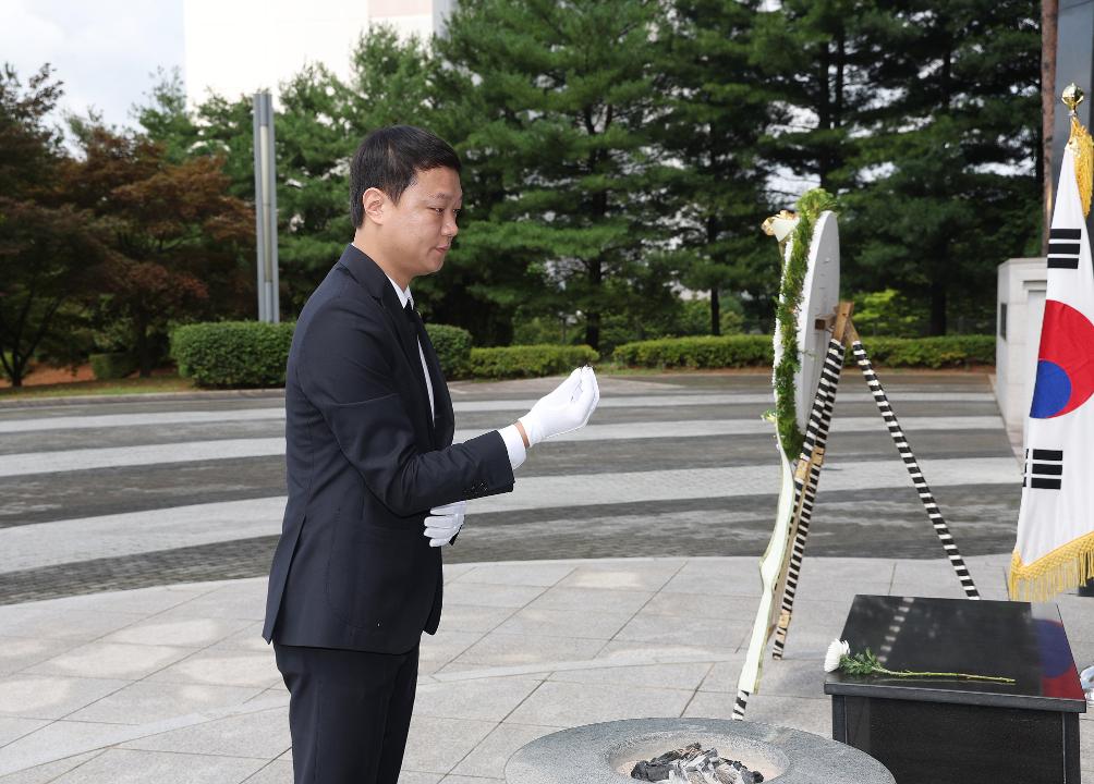 '20240705_[9대]제9대 고양특례시의회 후반기 의장단,원내대표의원,상임위원장 현충탑 참배' 게시글의 사진(20) '최규진 (2).jpg'