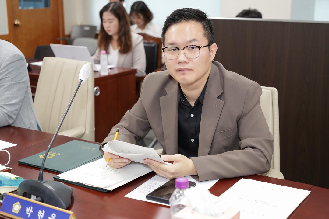 '20240904_[9대]제288회 고양특례시의회 임시회_문화복지위원회' 게시글의 사진(16) '박현우 (1).jpg'