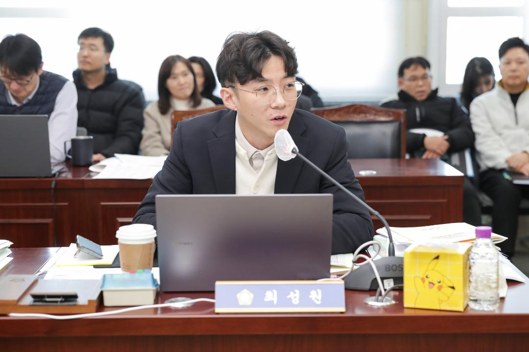 '20251205_[9대]제299회 고양특례시의회 제2차 정례회_예산결산특별위원회' 게시글의 사진(54) '최성원 (1).jpg'