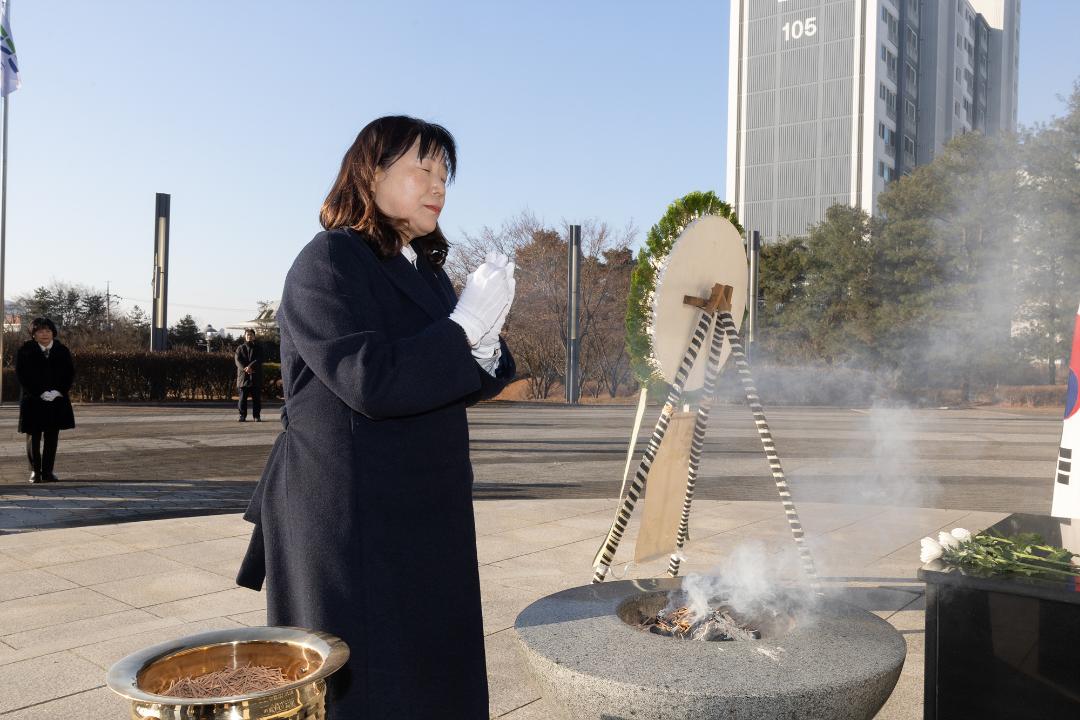 20260102_[9대]신년 현충탑 참배