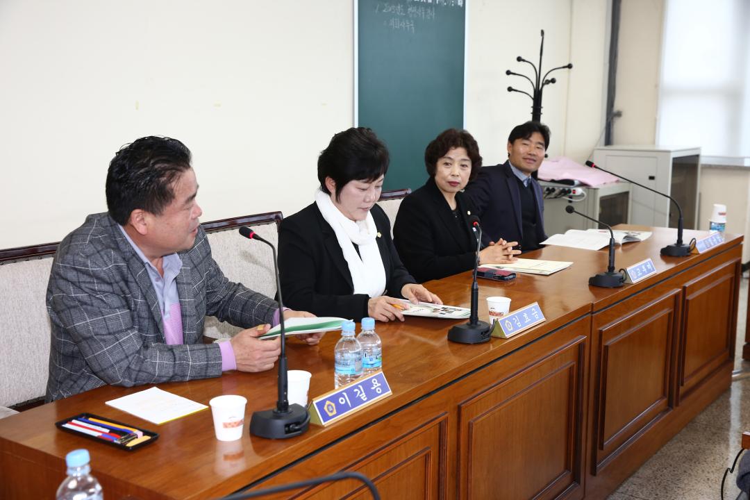 '20151123_[7대]제198회 고양시의회 임시회의 행정사무감사-의회운영위원회' 게시글의 사진(4) '20151123_[7대]제198회 고양시의회 임시회의 행정사무감사-의회운영위원회_010.jpg'