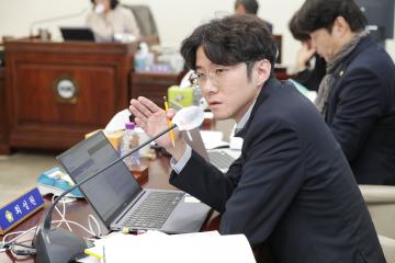 20251201_[9대]제299회 고양특례시의회 제2차 정례회_환경경제위원회