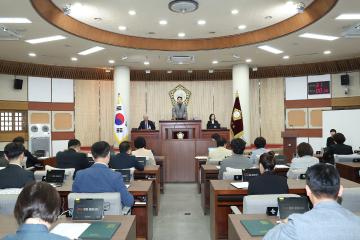 20250428_[9대]제294회 고양특례시의회 임시회 제1차 본회의