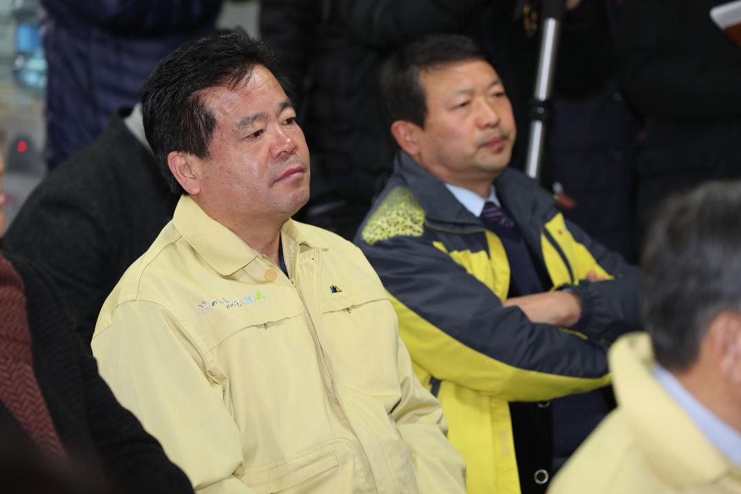 20170302_[7대]백석동 도로균열 관련 현장방문