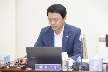 20251114_[9대]제299회 고양특례시의회 제2차 정례회_건설교통위원회