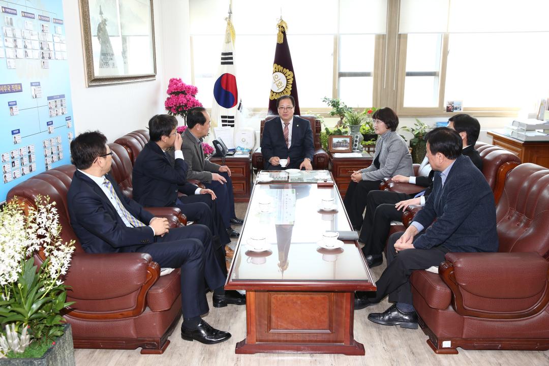 20160315_[7대]결산검사위원 위촉장 수여