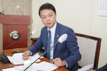 20230207_[9대]2023년 제1회 고양시의회 의원연구단체 지원 심의위원회