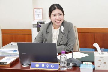 20251217_[9대]제300회 고양특례시의회 임시회_문화복지위원회